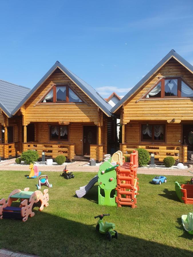 Domki Letniskowe Paradise Rewal Bagian luar foto